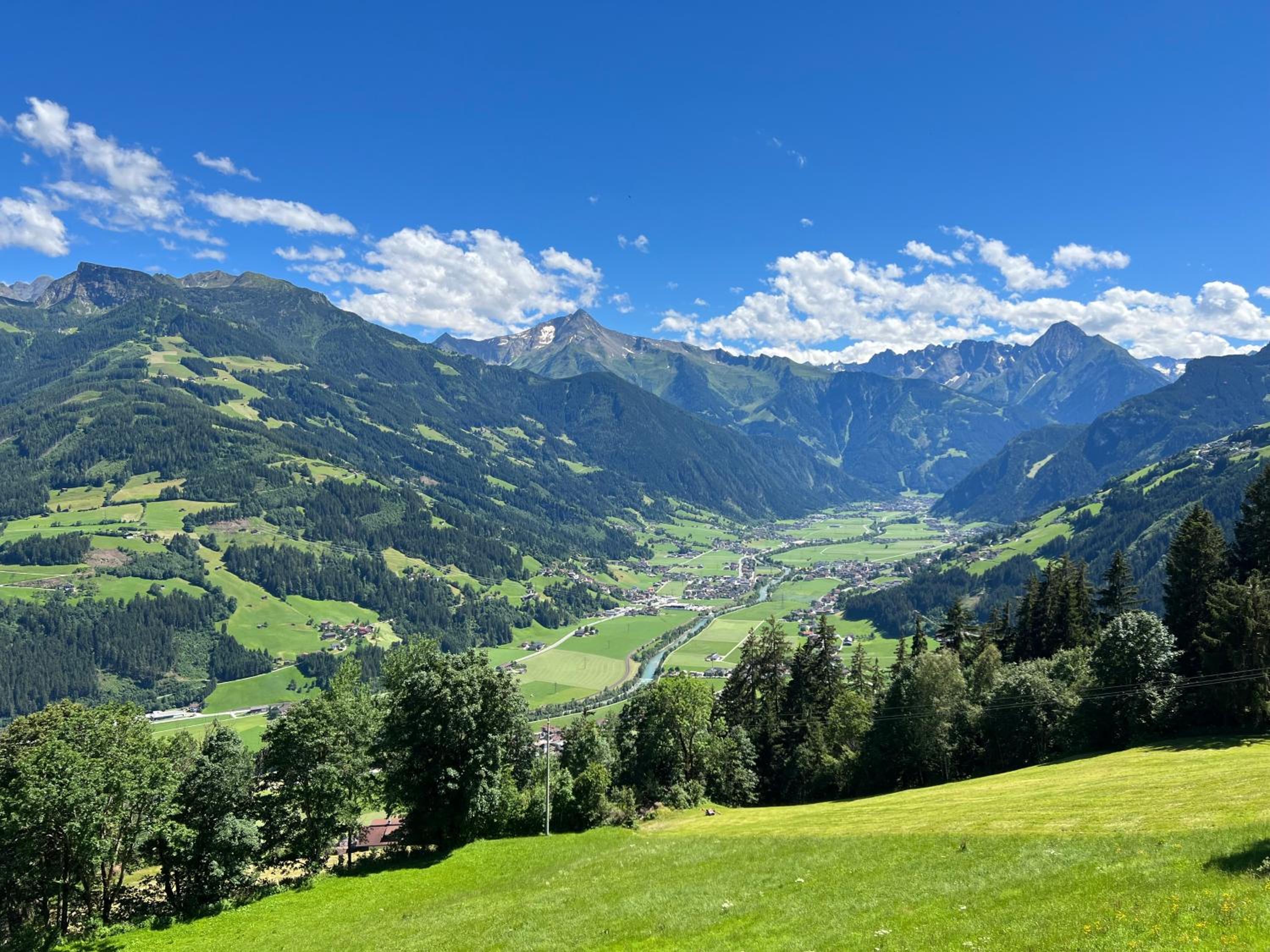 Ferienhaus Zillertal Panorama Blick Balkon Sauna
