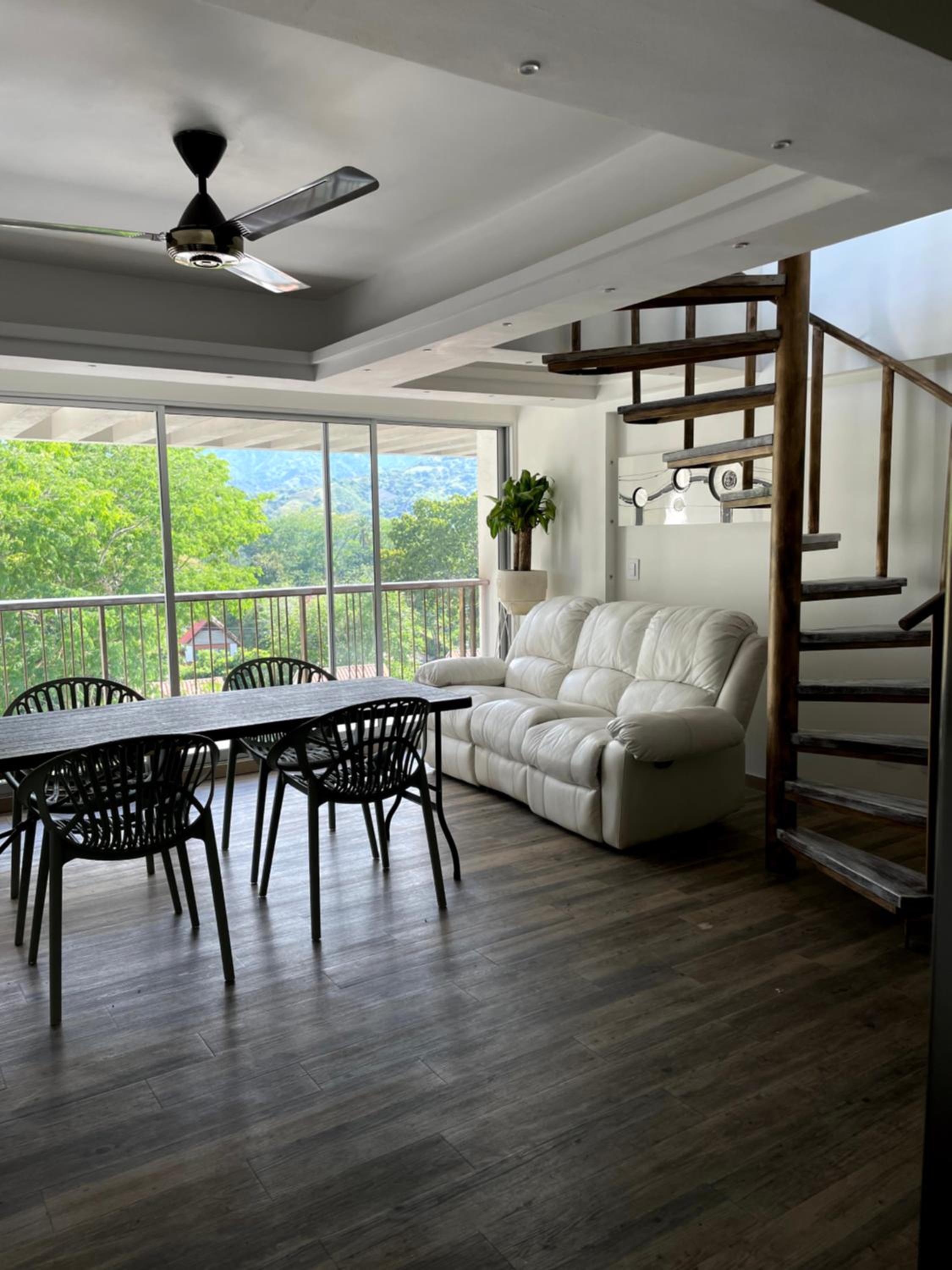Duplex con jacuzzi y terraza privada