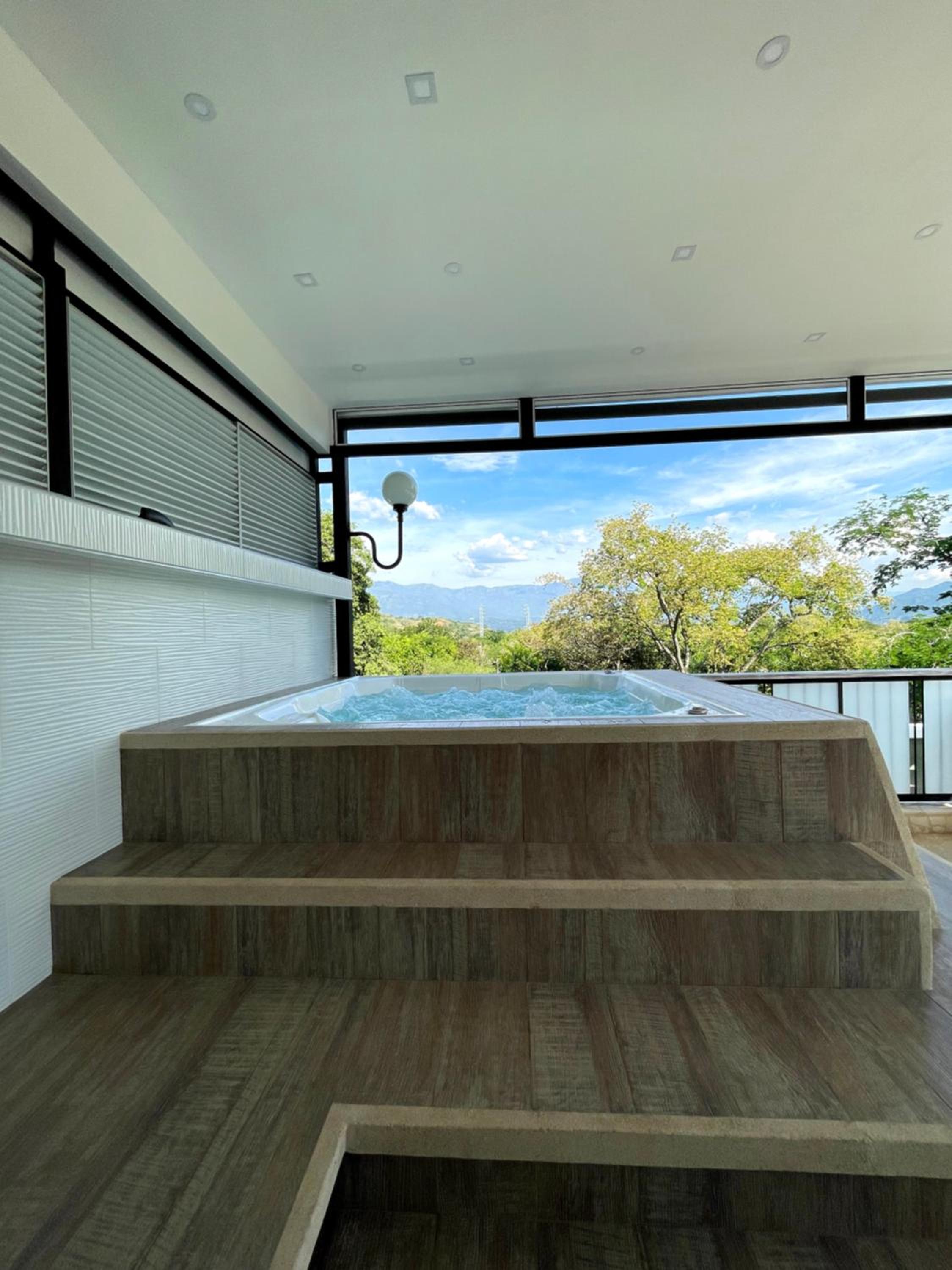 Duplex con jacuzzi y terraza privada