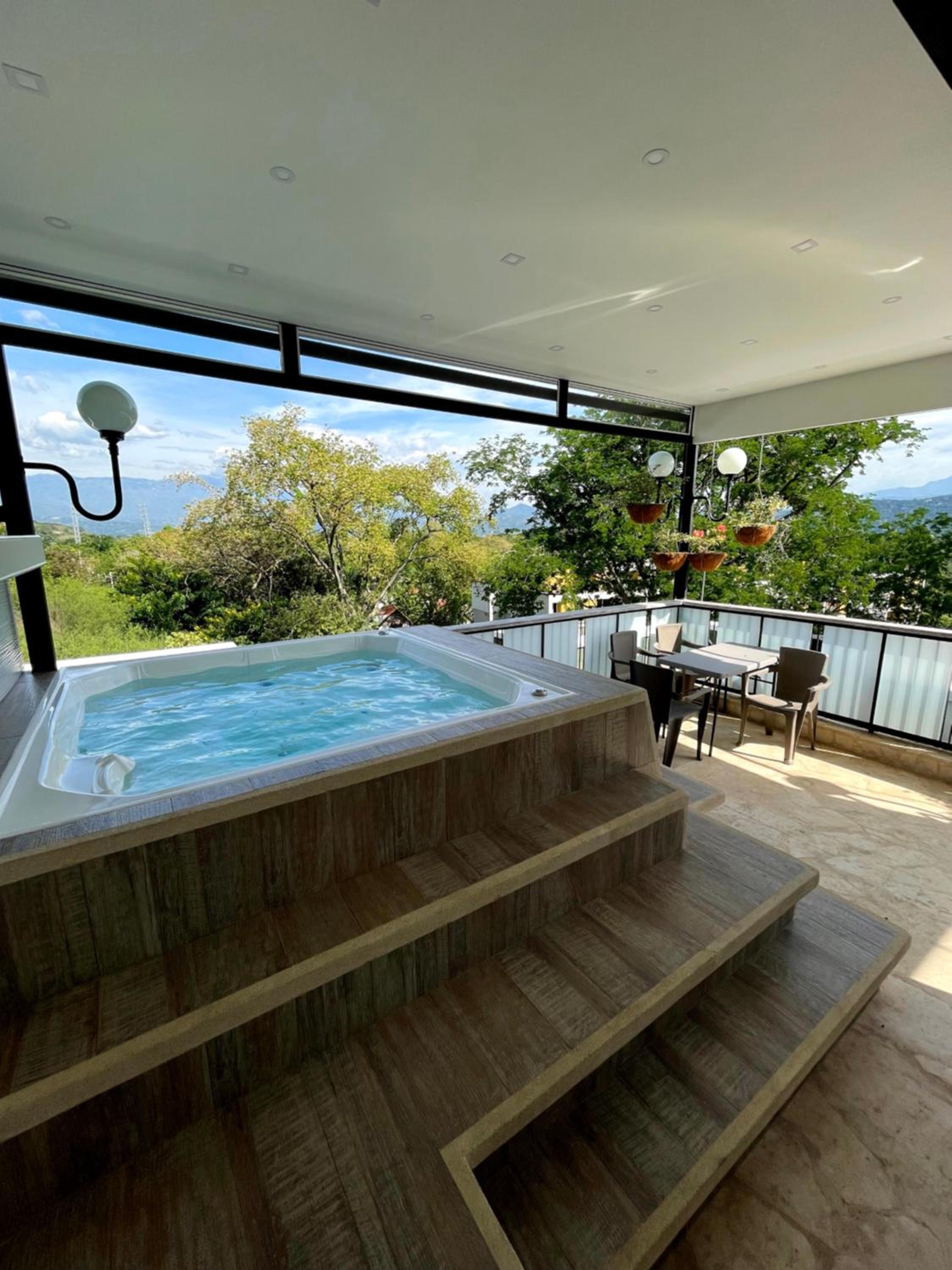 Duplex con jacuzzi y terraza privada