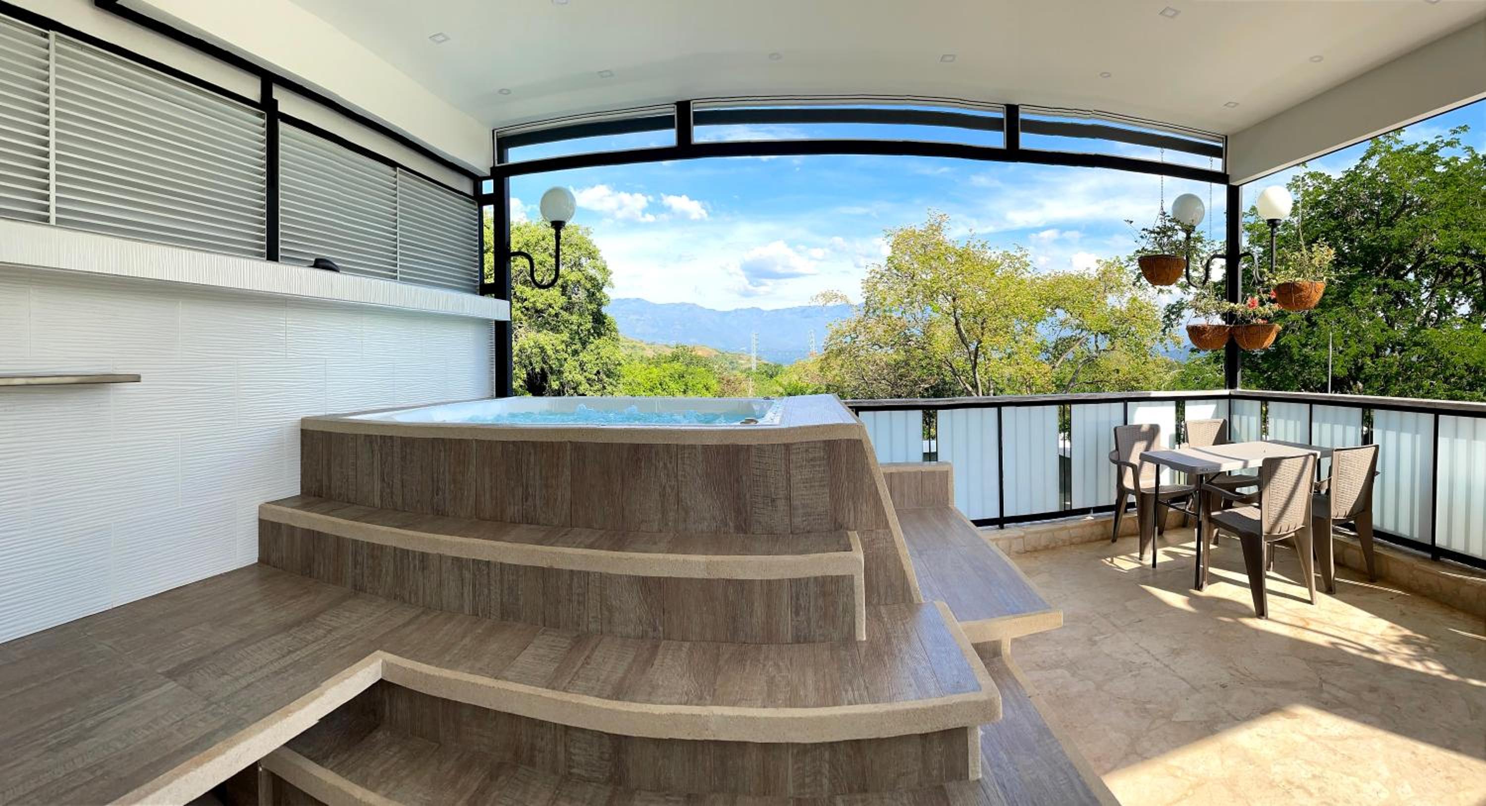 Duplex con jacuzzi y terraza privada