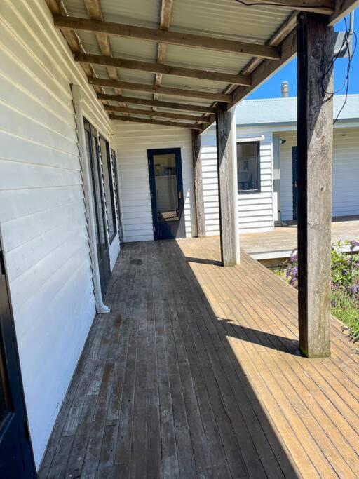 Pt Hesse Luxury Coastal Homestead