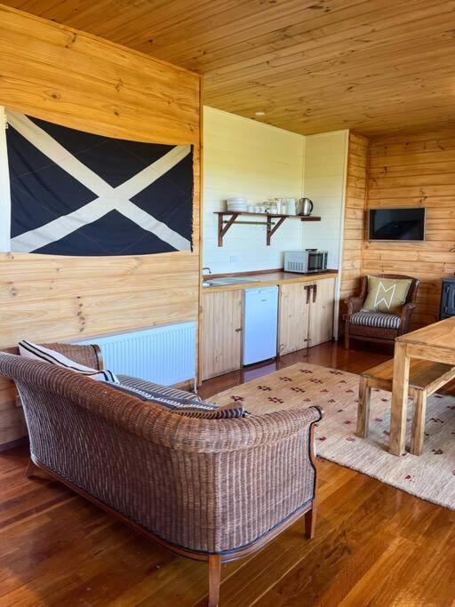 Pt Hesse Luxury Coastal Homestead