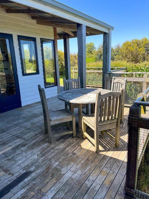 Pt Hesse Luxury Coastal Homestead
