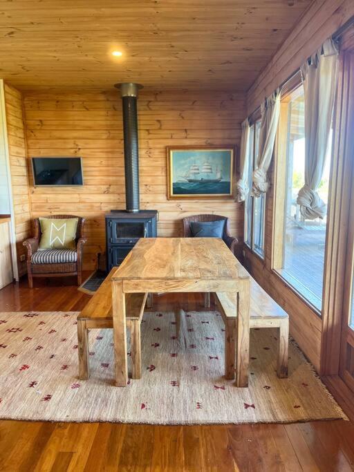 Pt Hesse Luxury Coastal Homestead