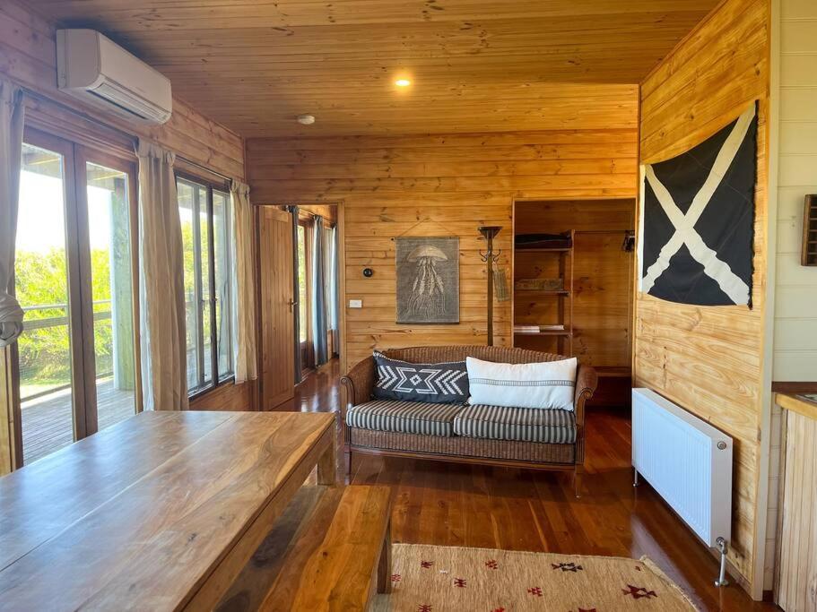 Pt Hesse Luxury Coastal Homestead