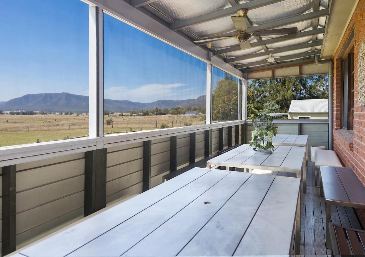Maranda Country Estate 5 Bedrooms with Pool, Spa & EV