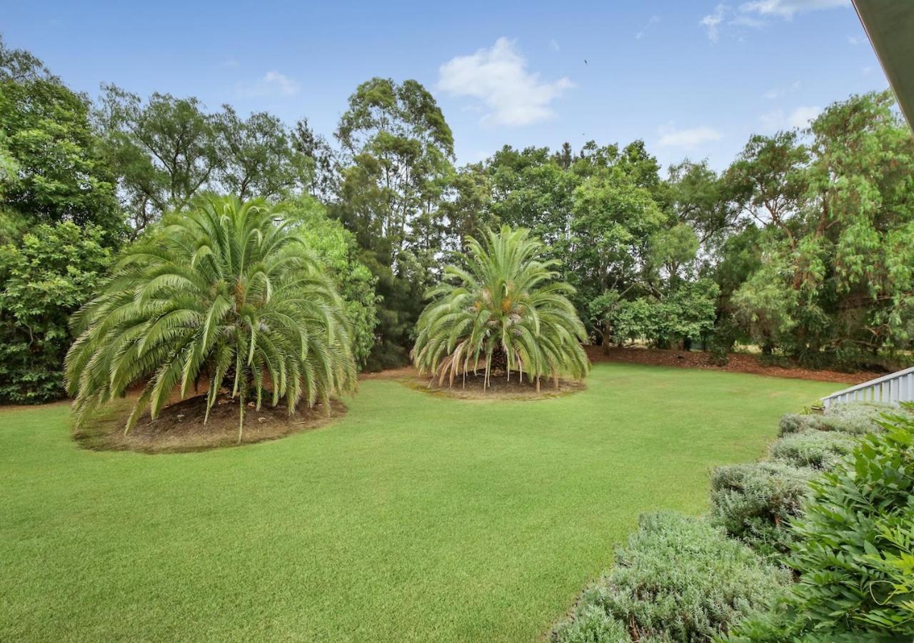 Maranda Country Estate 5 Bedrooms with Pool, Spa & EV