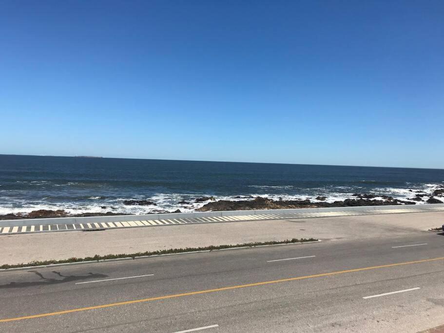 Exclusive Beachfront House PDE