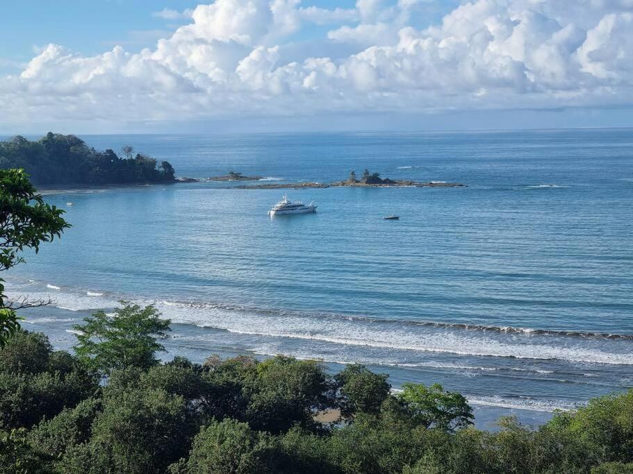 Villa Amor del Mar with Breathtaking View of Ocean & Jungle