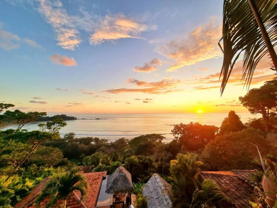 Villa Amor del Mar with Breathtaking View of Ocean & Jungle