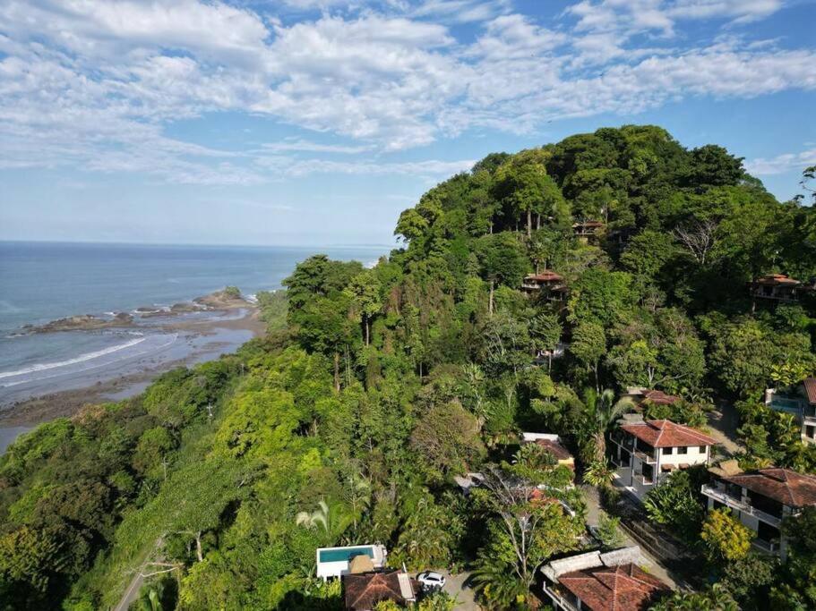 Villa Amor del Mar with Breathtaking View of Ocean & Jungle