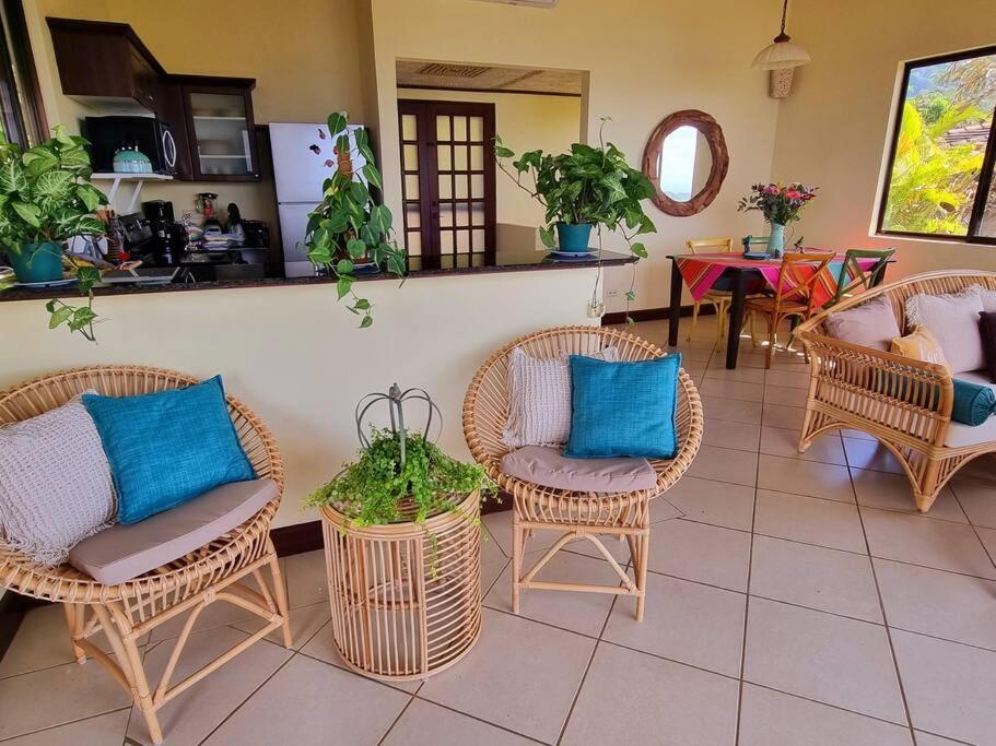 Villa Amor del Mar with Breathtaking View of Ocean & Jungle
