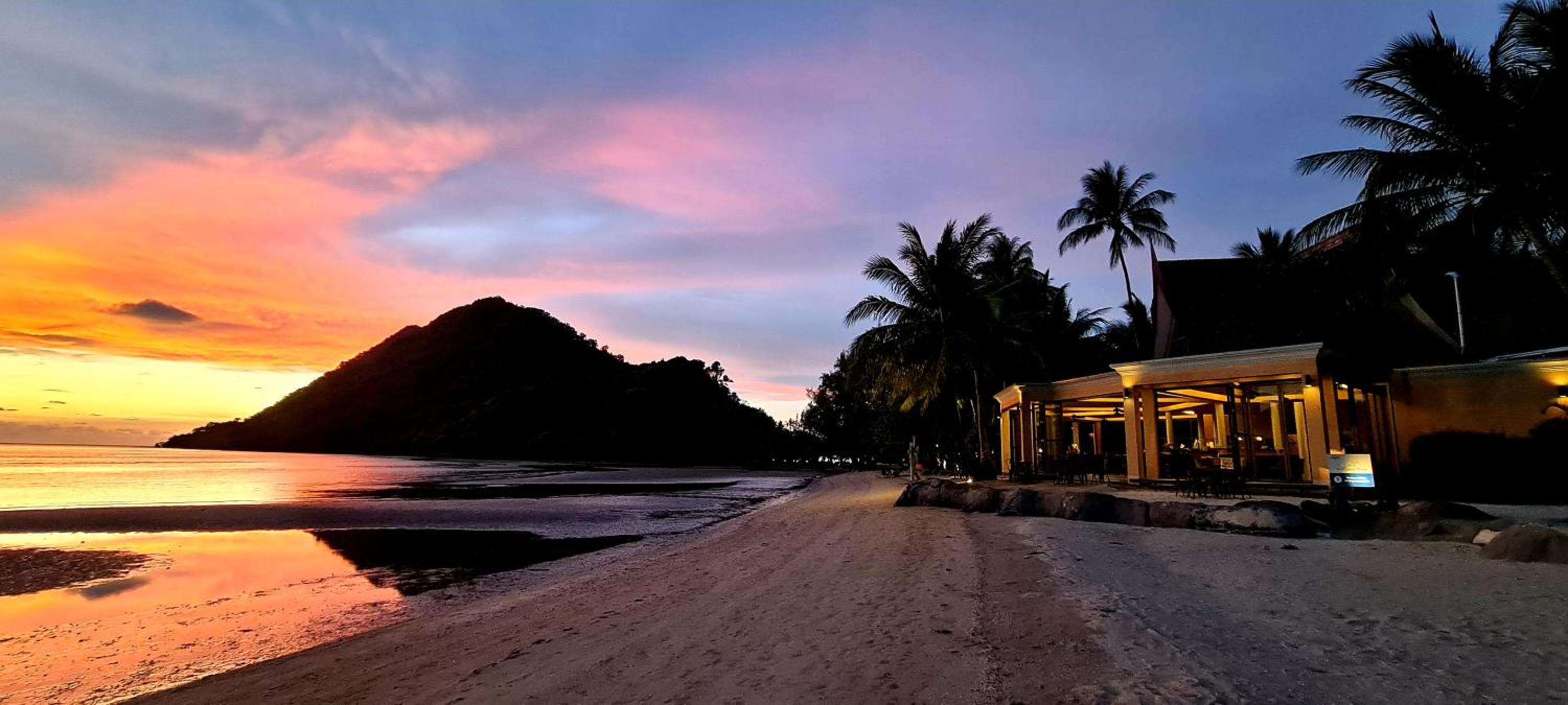 Peninsula Beach Resort