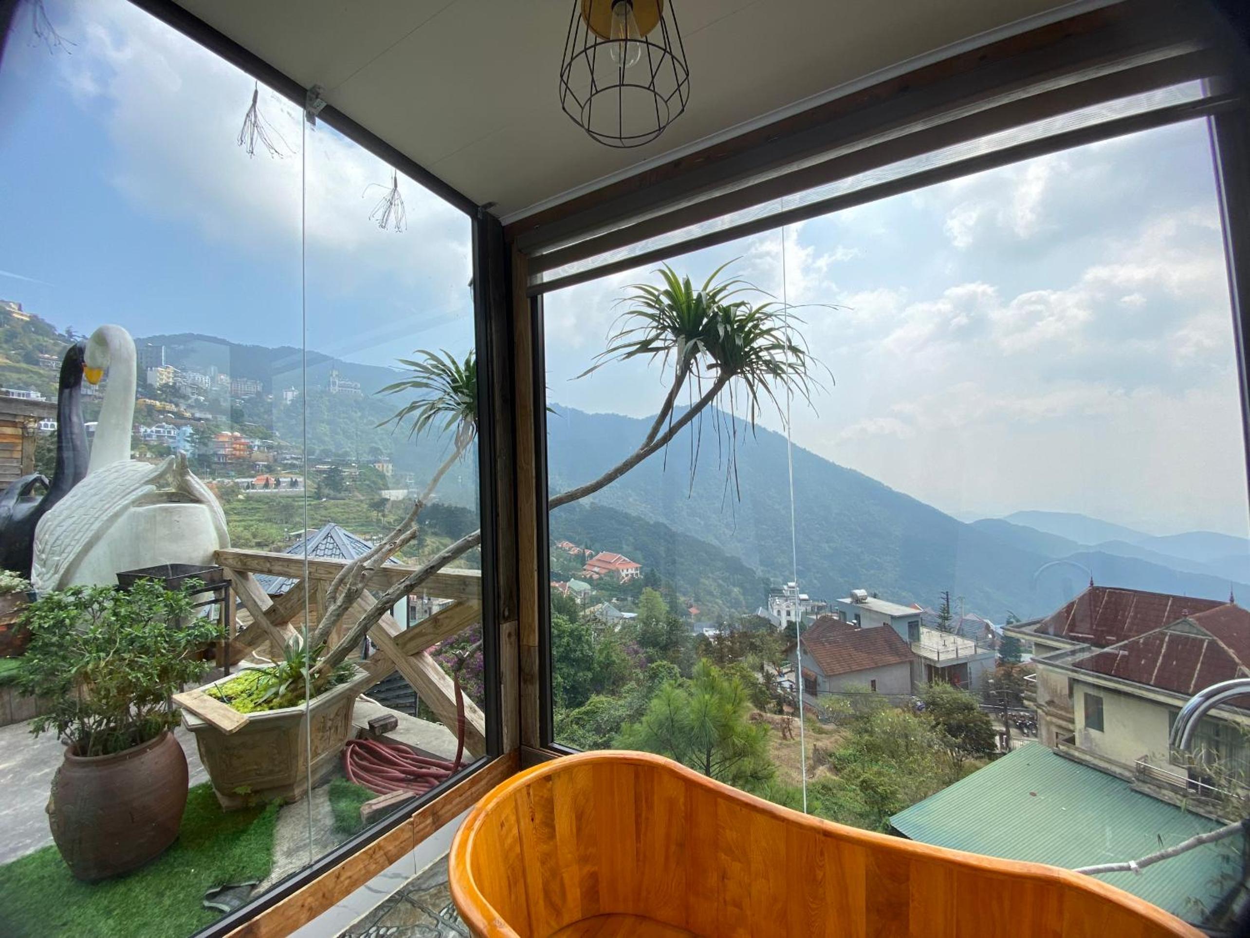 Mimosa Villa