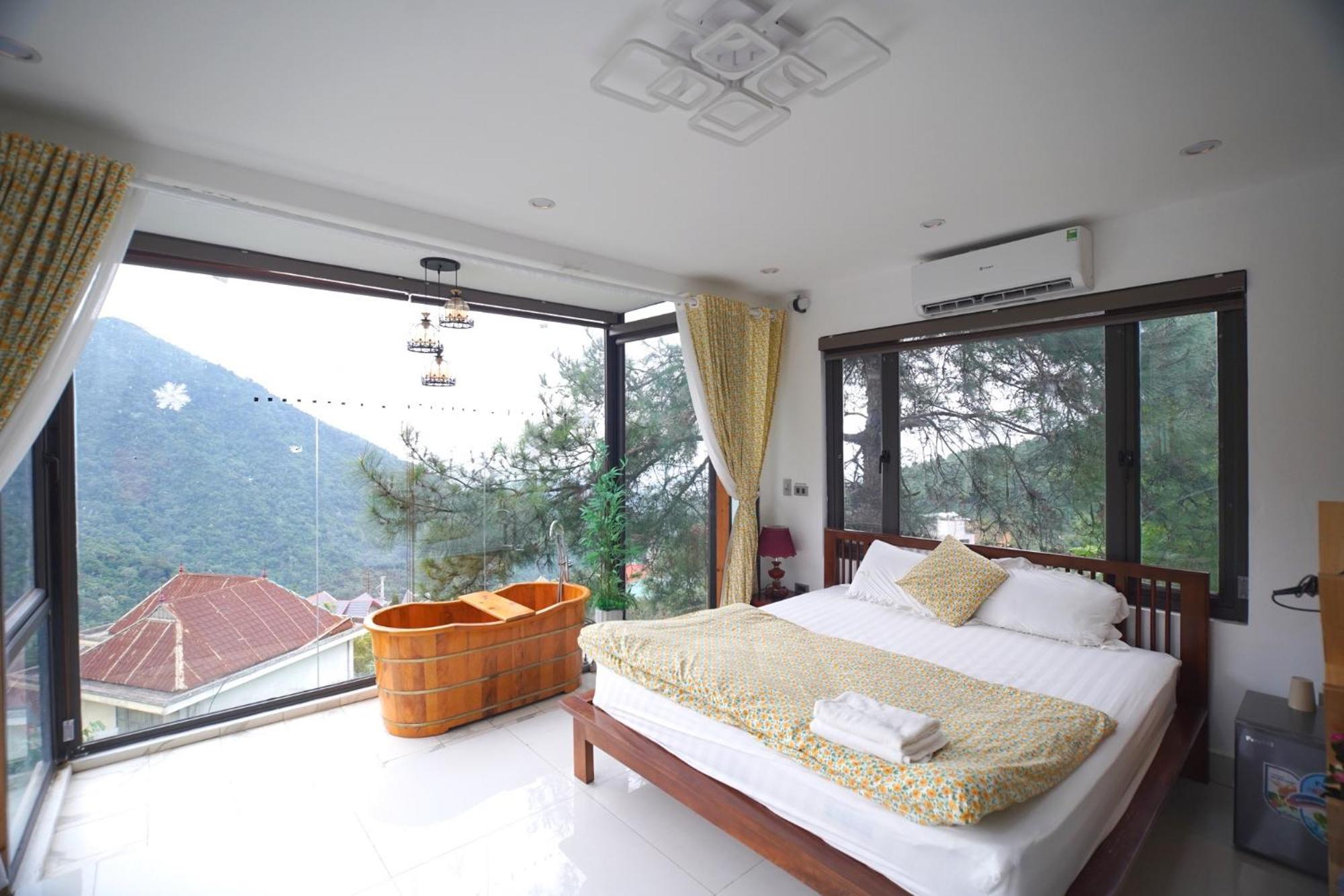 Mimosa Villa