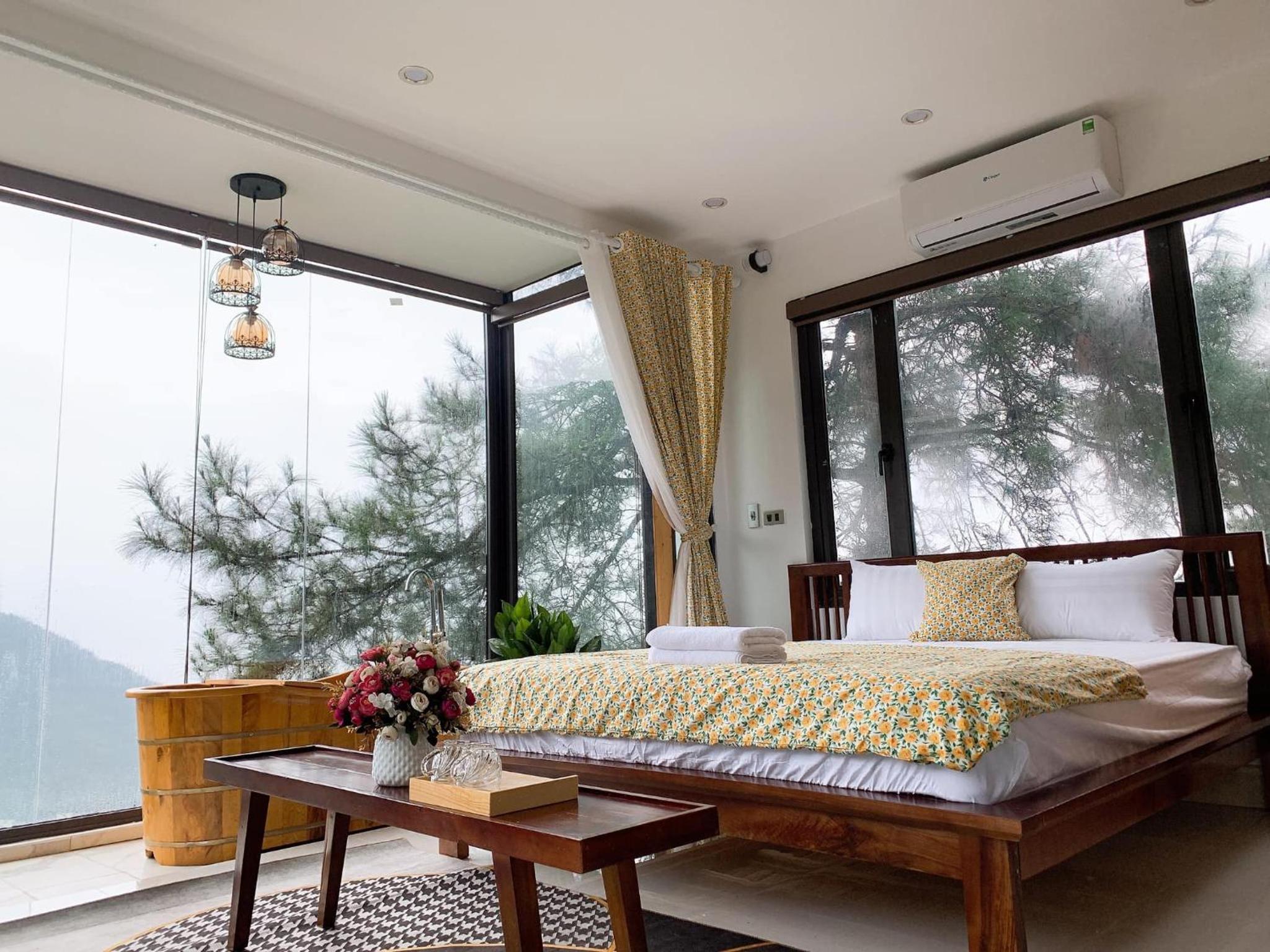 Mimosa Villa