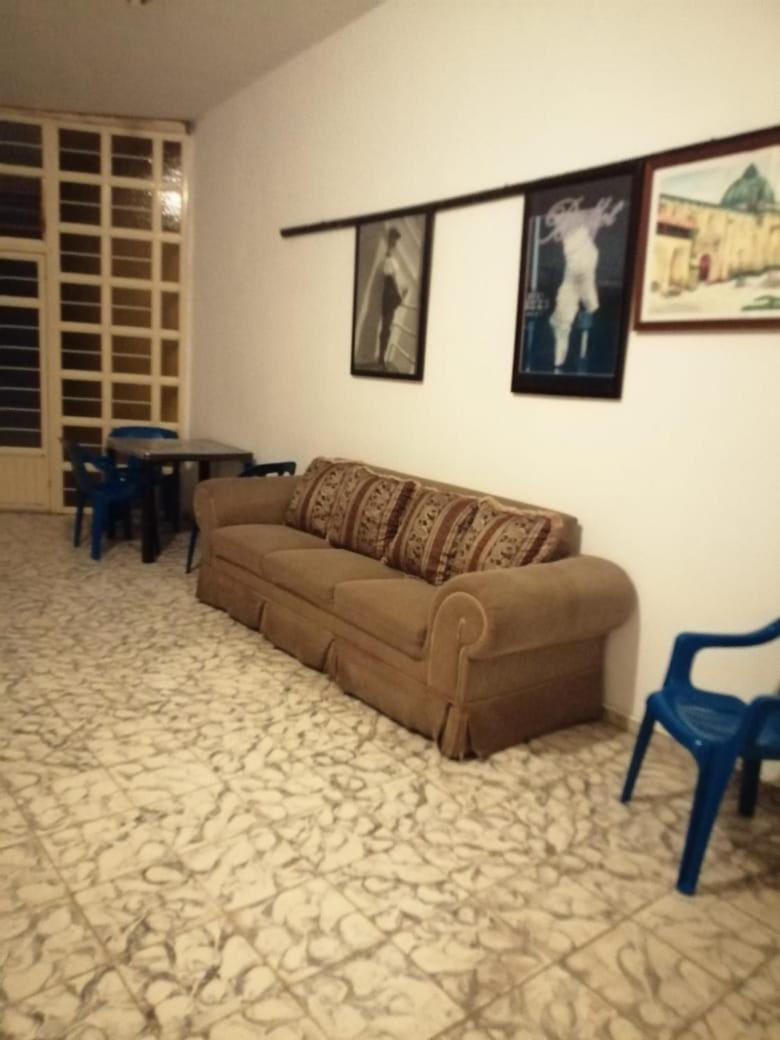 Amplia y cómoda casa, para 2 a 8 personas a unos pasos de la plaza view 4