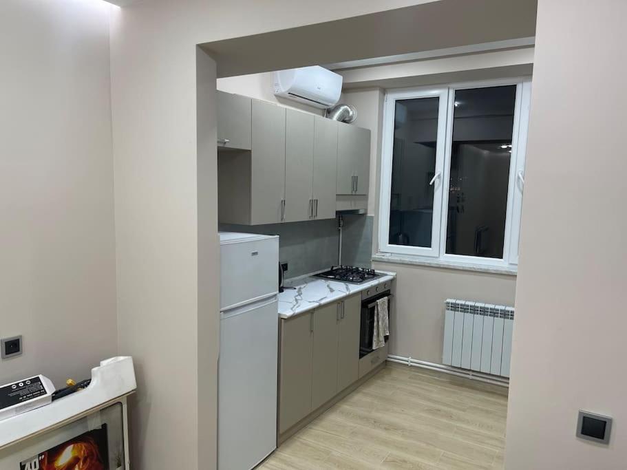 Luxury Apartment In City Center Near Republic Square