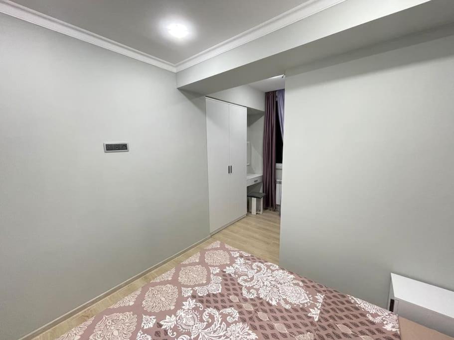 Luxury Apartment In City Center Near Republic Square