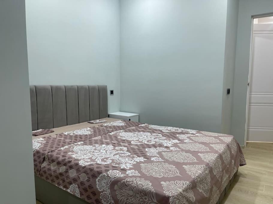 Luxury Apartment In City Center Near Republic Square