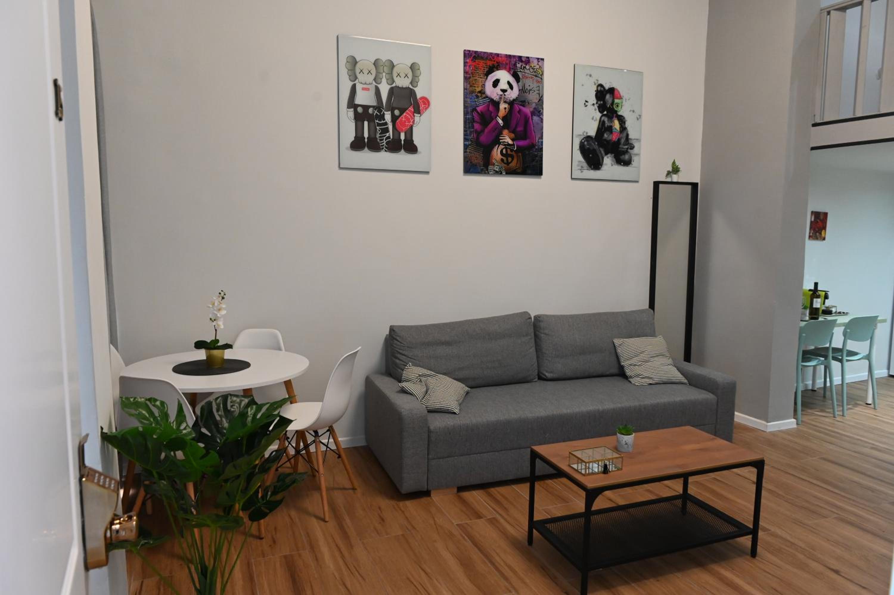 Photo 26