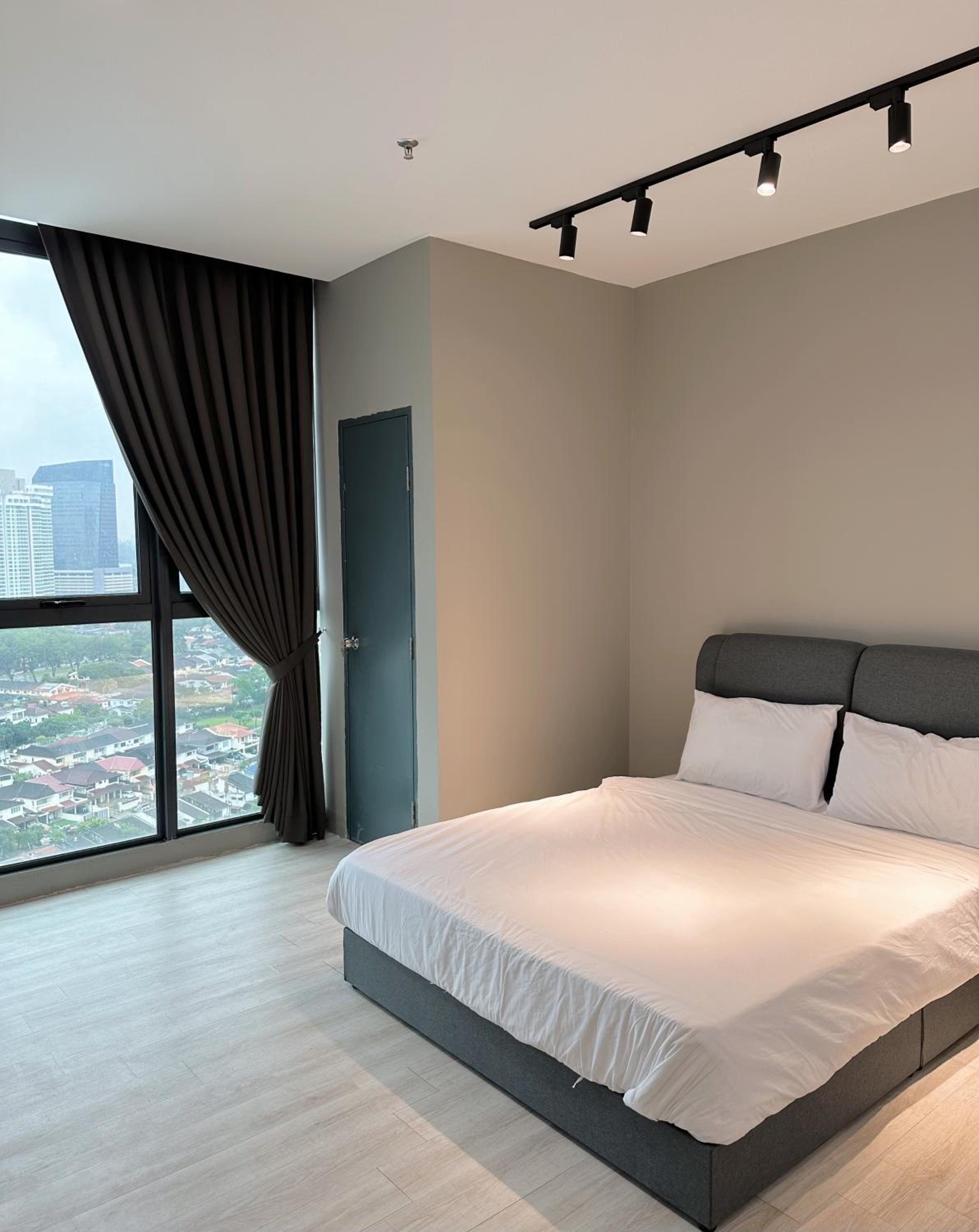 Atria SOFO Suites By Stay In photo 2
