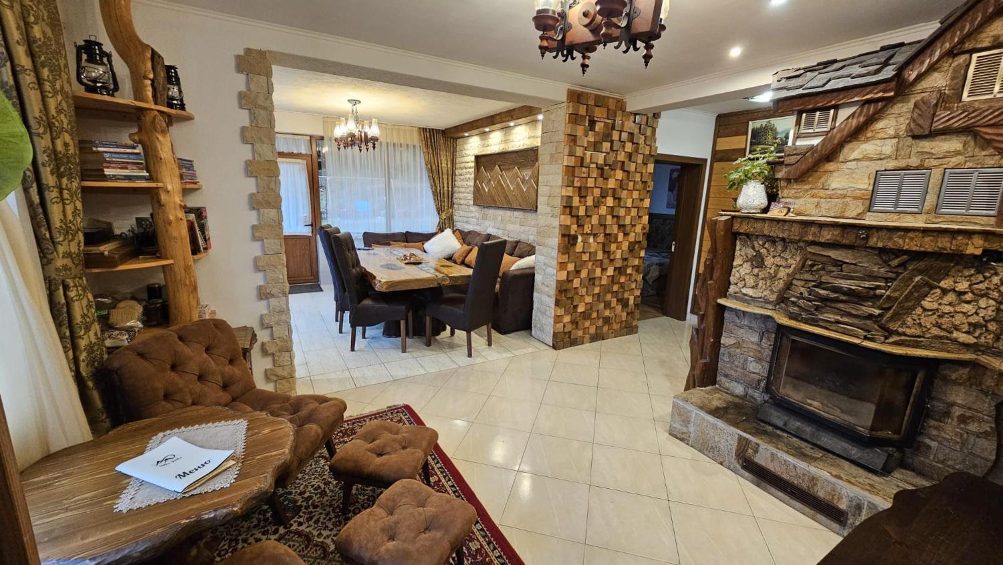 Villa Hills - къща за гости с храна