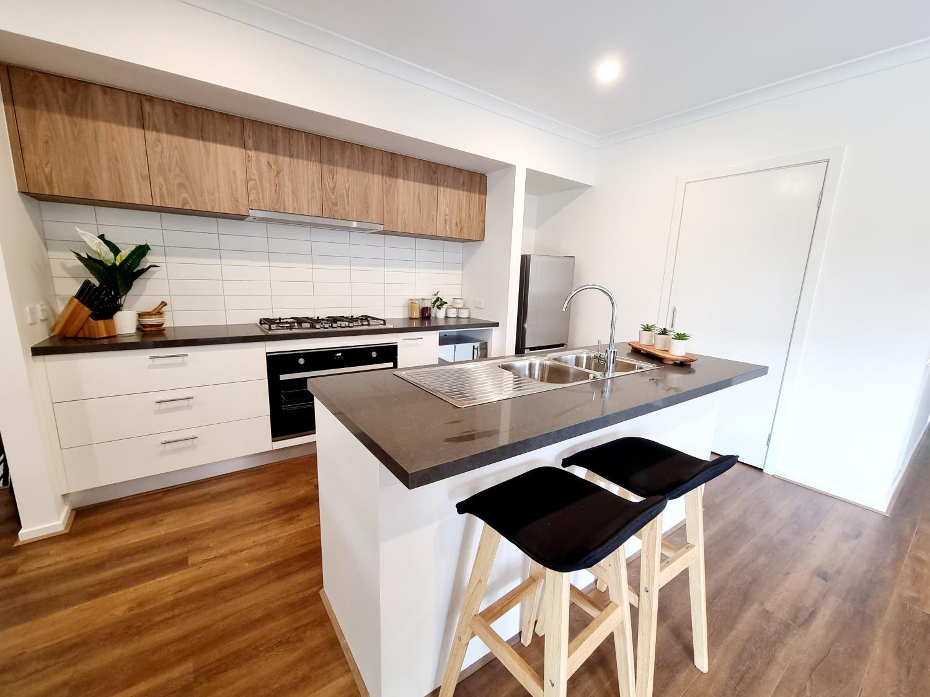 Minta Estate Berwick 4 bedroom house, no sharing