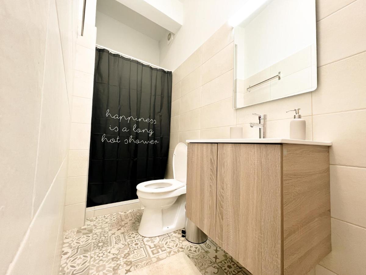 Superb 3 bdrm Apt in Koukaki!