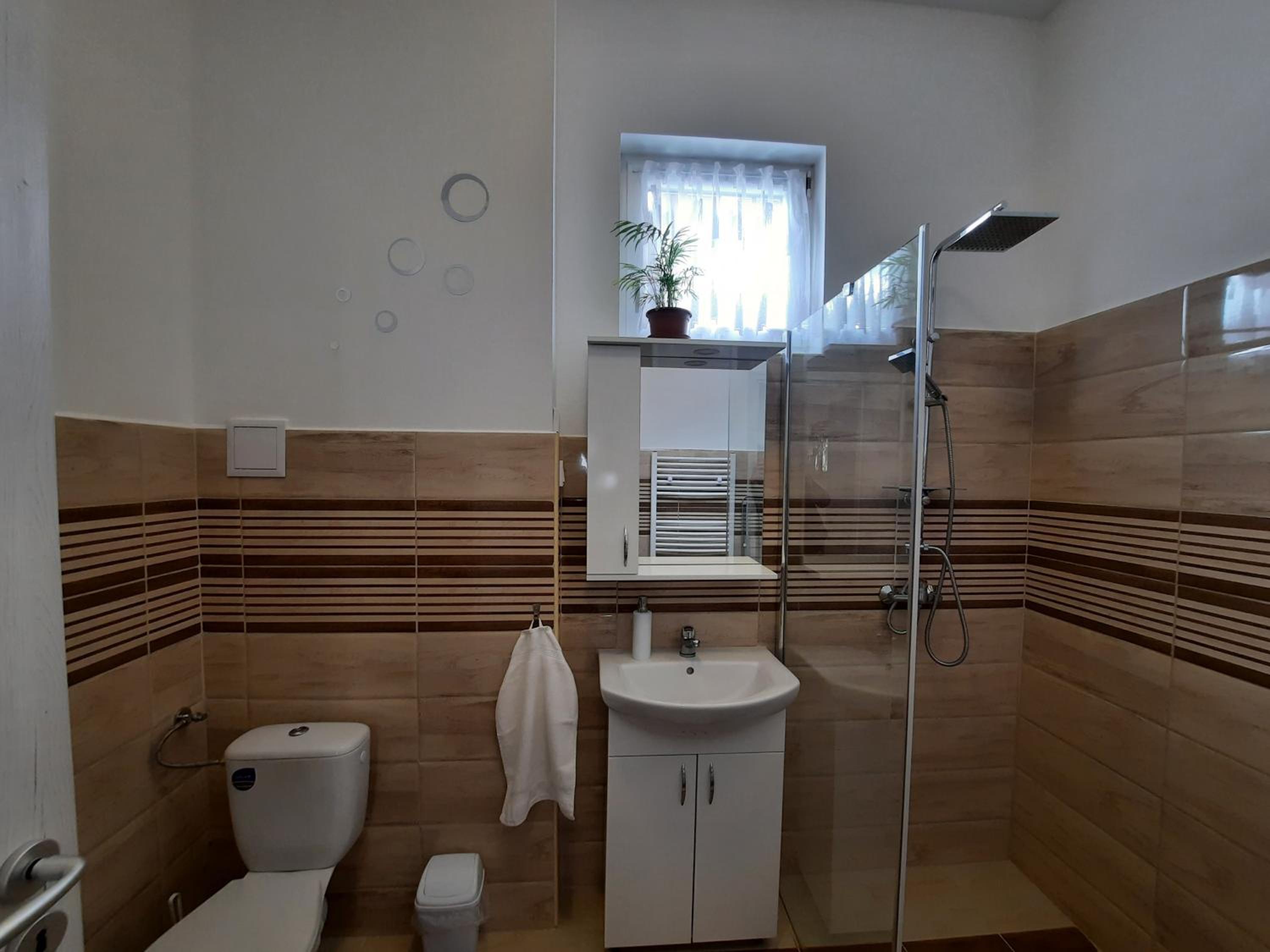Photo 46