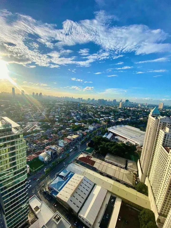 AFFORDABLE StayCation EASTWOOD CITY view 2