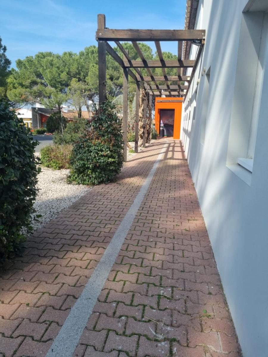 outdoor BBQ area