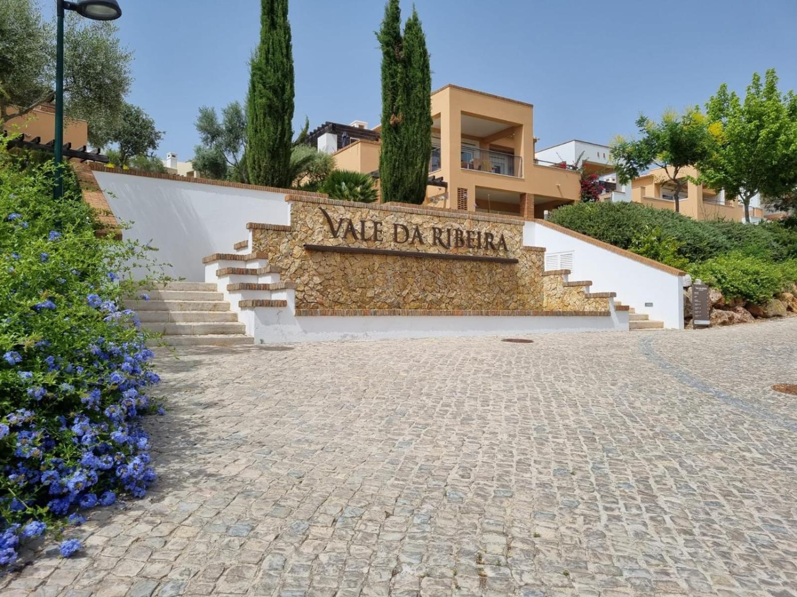 Hotel Paraiso vale da ribeira - Image 1