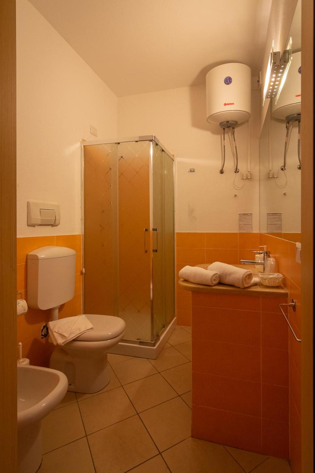 Photo 46