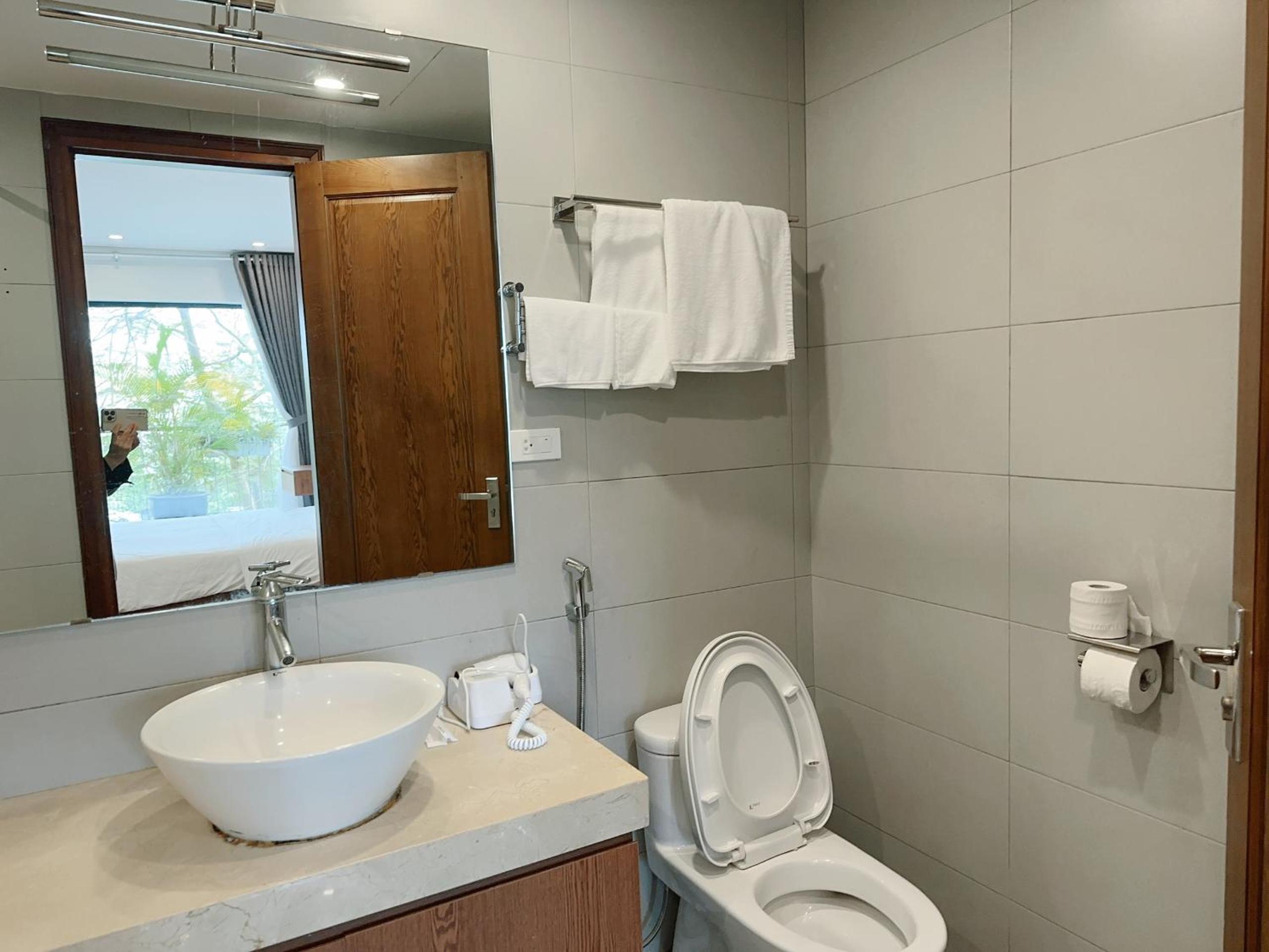 Luxe Paradise Residence Trinh Cong Son