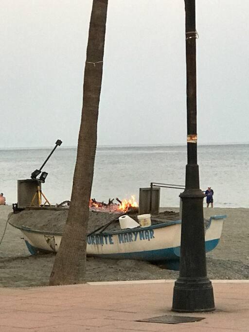 Beachfront Apartment with Direct Beach Access