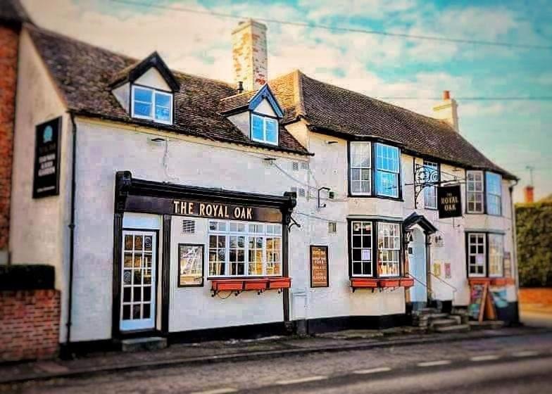 Tewkesbury Vacations - The Royal Oak - Property Image 1