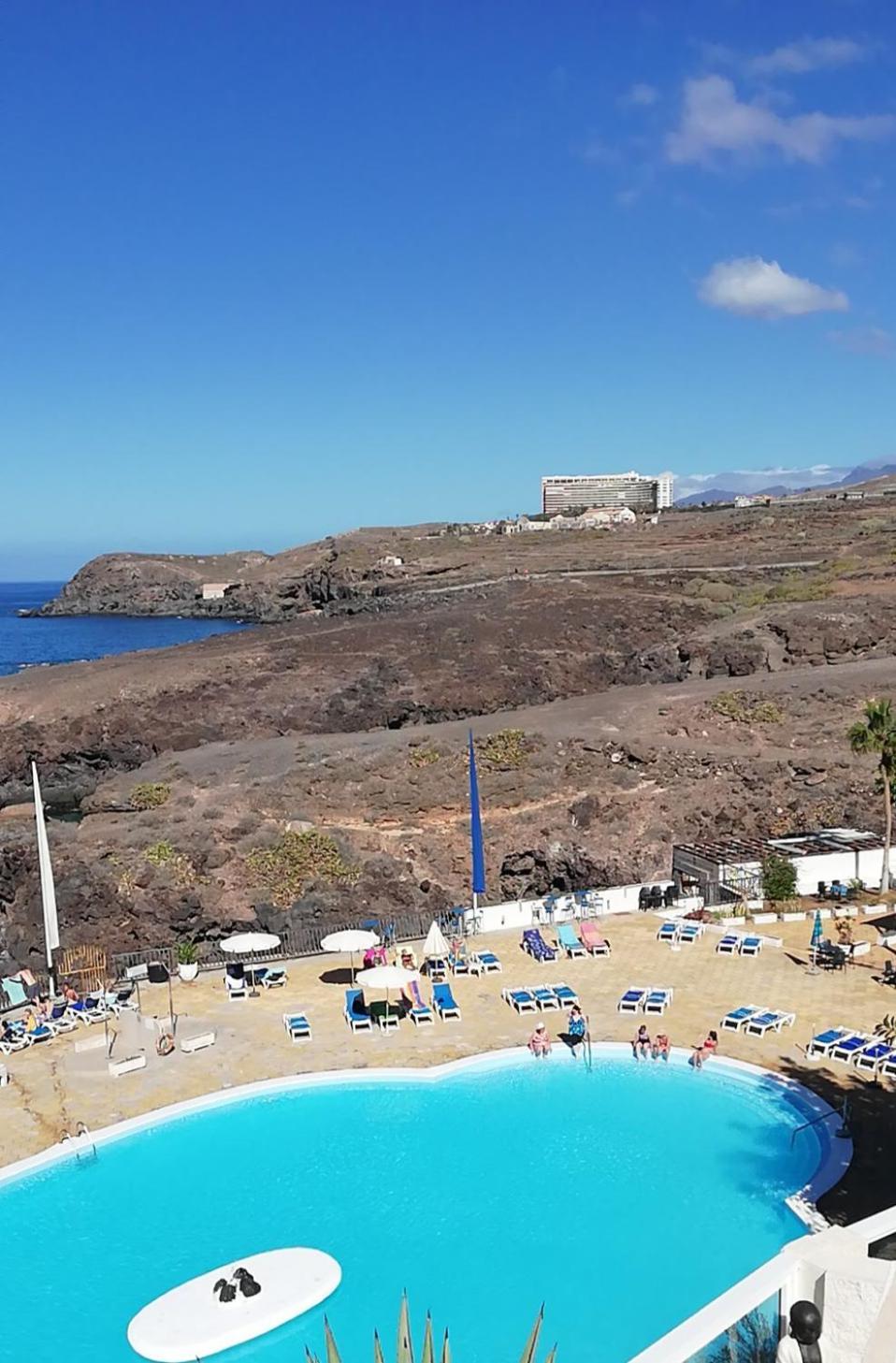 Great oportunity Costa Adeje Holiday apartment first sea line Free Wifi