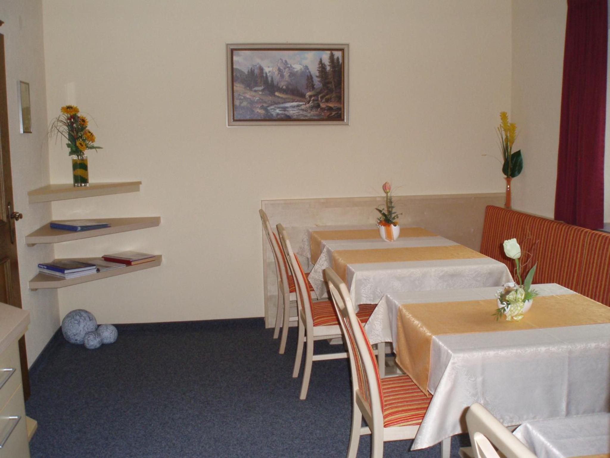 Photo 49