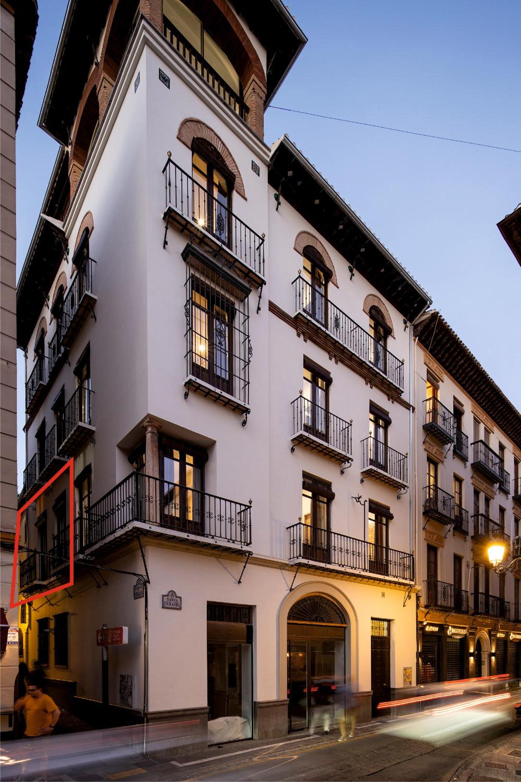 Santa Escolástica en pleno centro de Granada