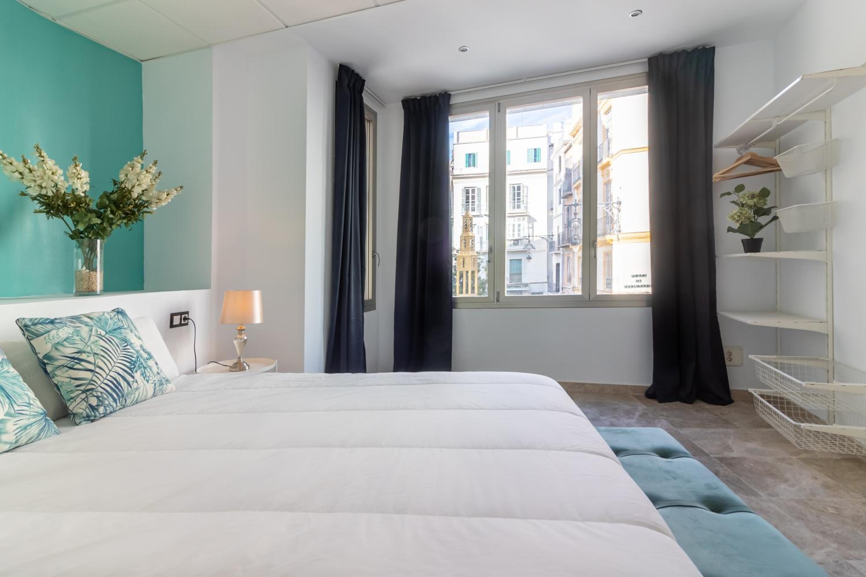 Sáenz Suites Gallery by Bossh! Apartments