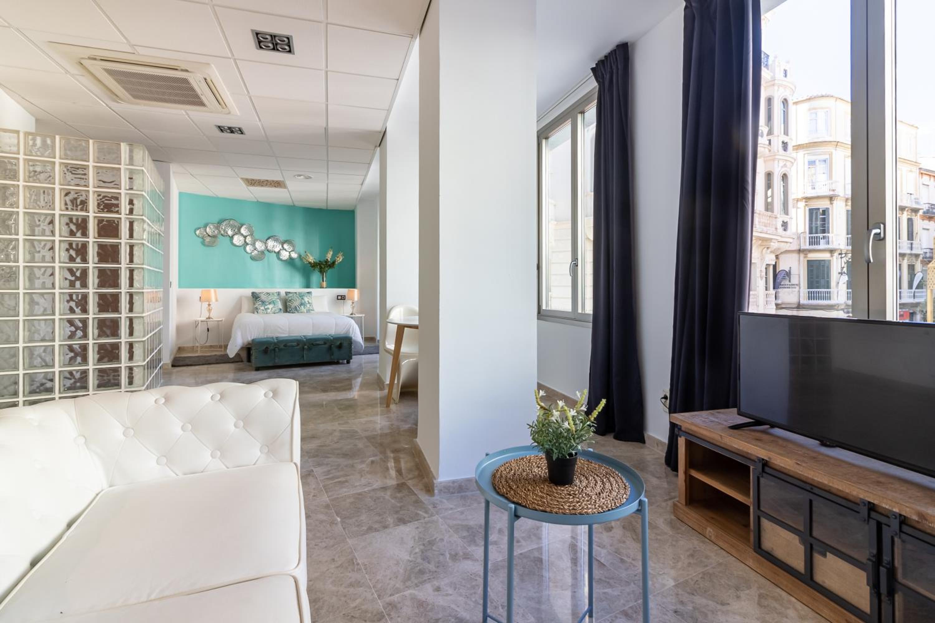Sáenz Suites Gallery by Bossh! Apartments