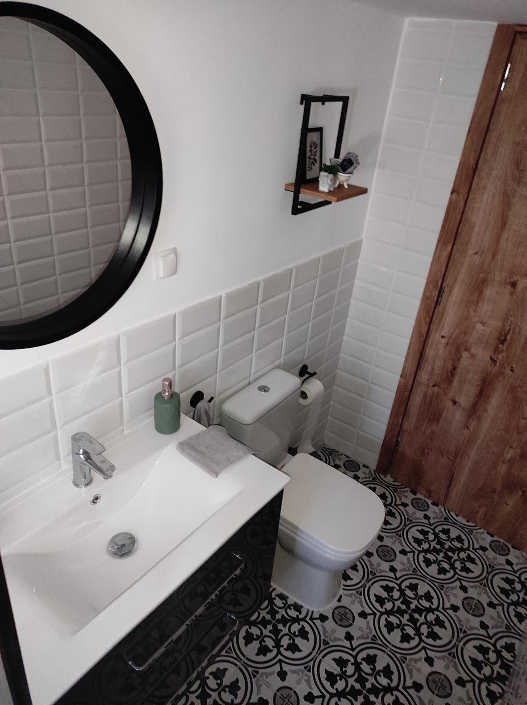 Garitsa Apartments B