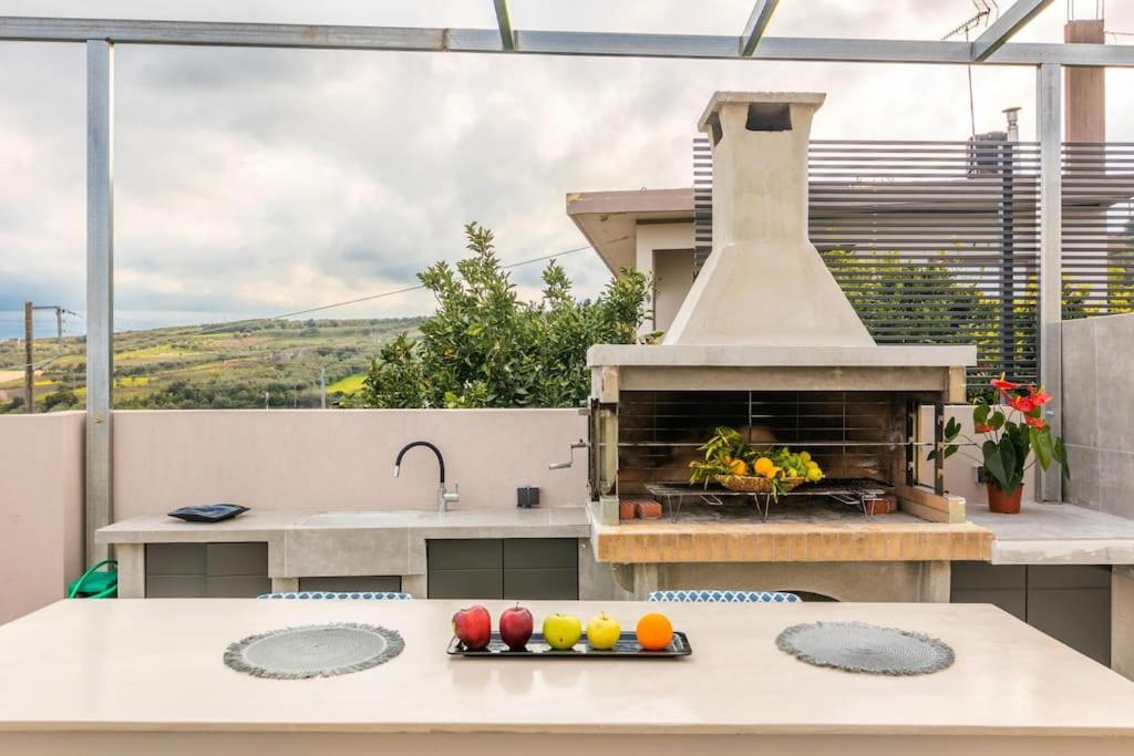 Ostrako Luxury Villa