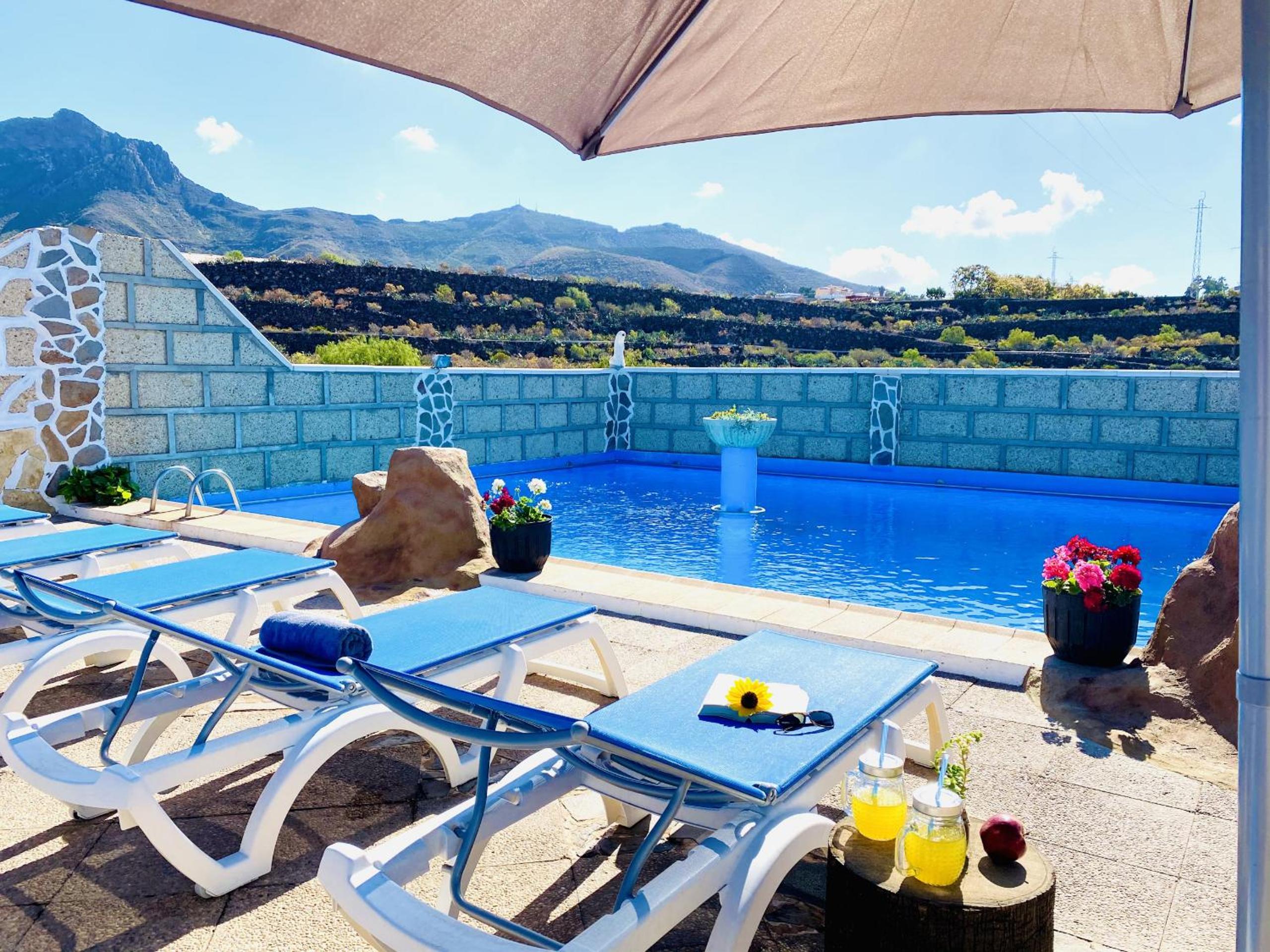 Lykke Suite Spa Piscina y Jardín by Deihu Experiences