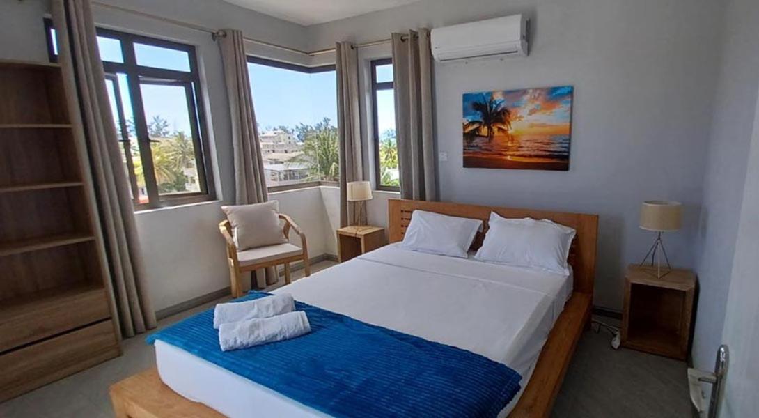 Yasmina II - Splendide Penthouse vue mer à 5 mn à pied de la plage view 5