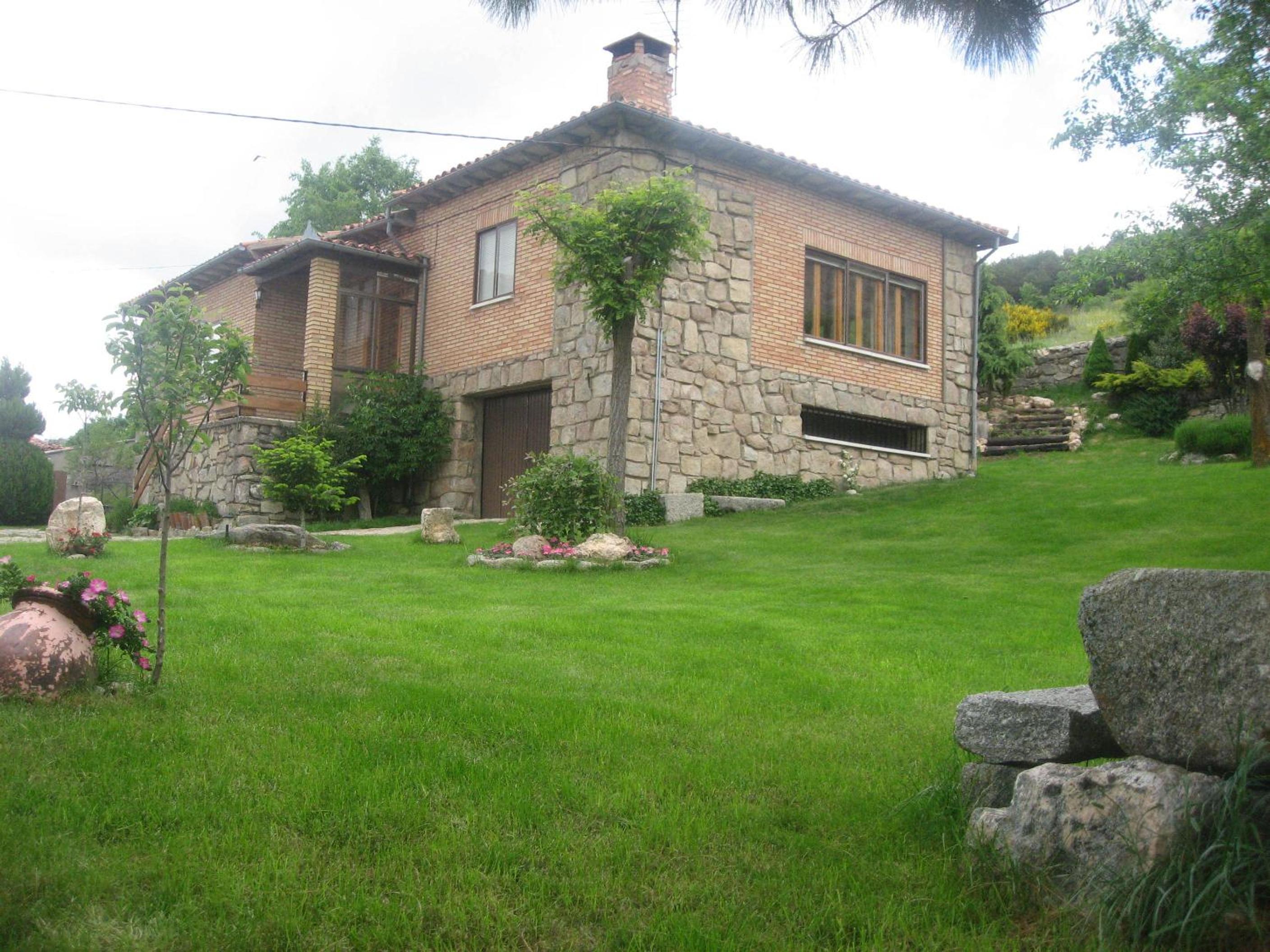 Photo 32