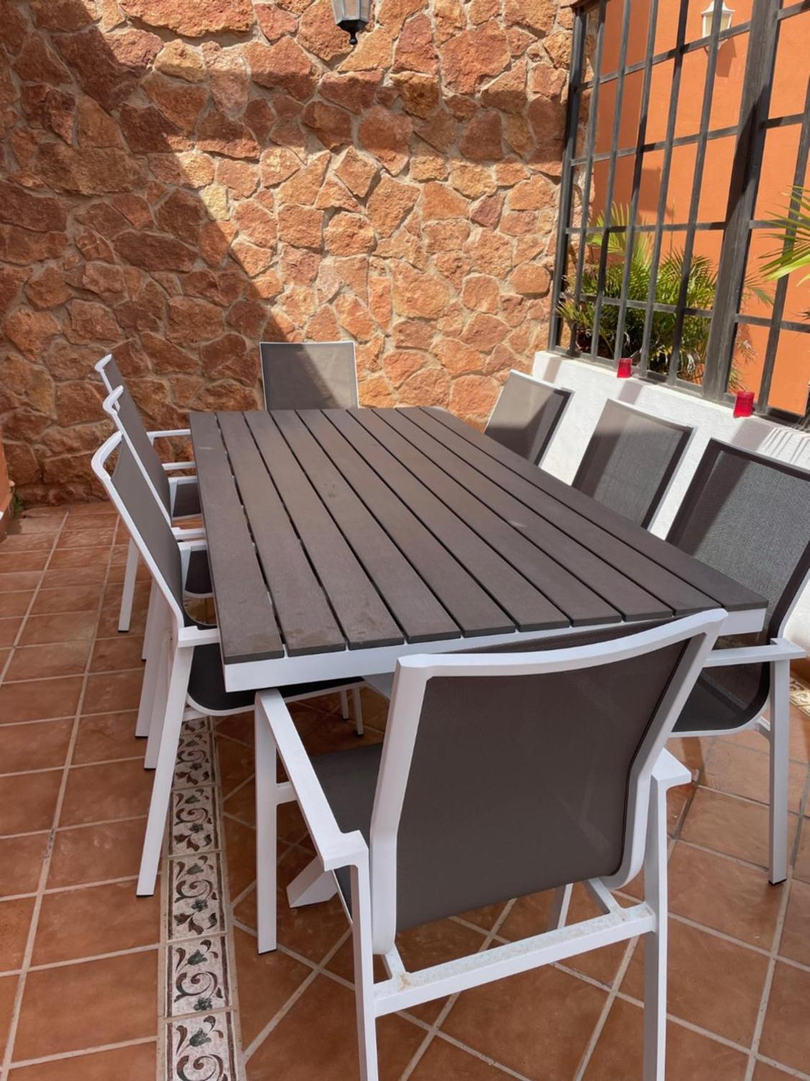 Casa Piedra, Luxury Family Front Line Golf, Hot Tub,Pool Table, 8 pers, Caleta de Fuste view 3
