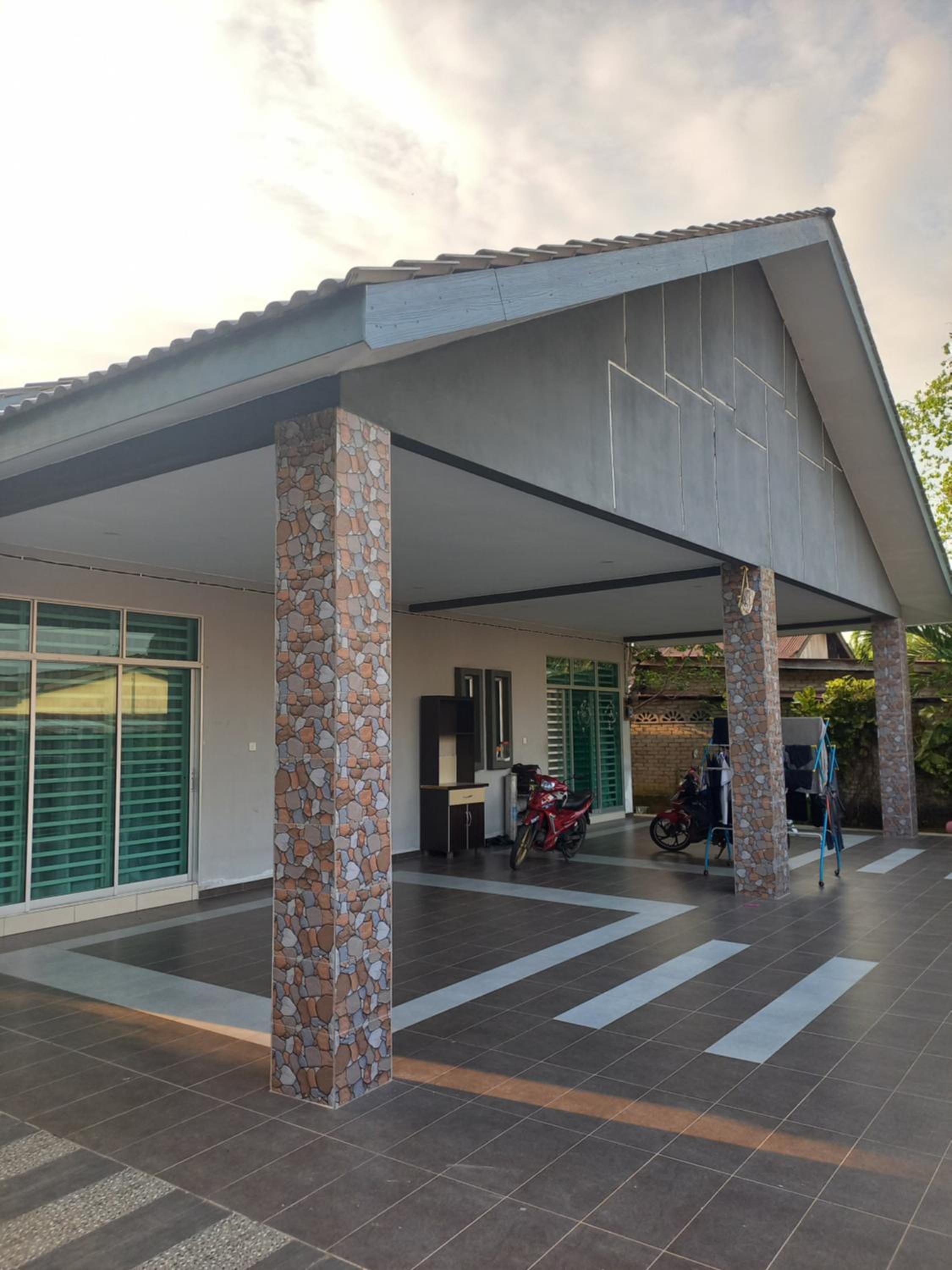 Yaths homestay